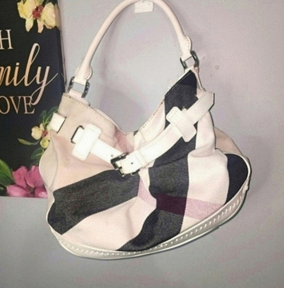 🔥🔥💥💥💥NEED GONE LIKE NEW Burberry Bag  MegA Check Nova Leather Buckle Hobo - Picture 1 of 12